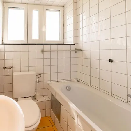 בית נופש Grand With Bubble Bath