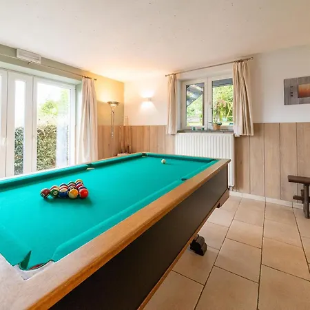 Grand With Bubble Bath * Ferrières