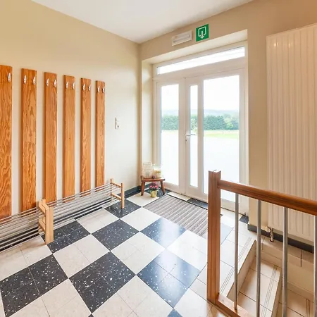 Holiday home Magnificent In With Fireplace