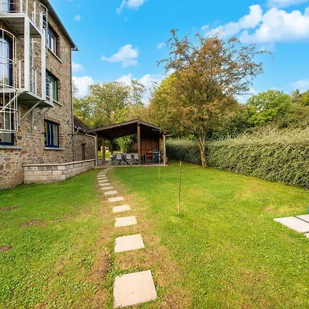 Grand With Bubble Bath