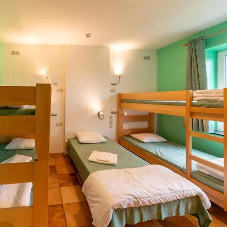 Grand With Bubble Bath *