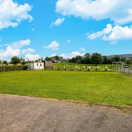 Grand With Bubble Bath Сasa de vacaciones Ferrières